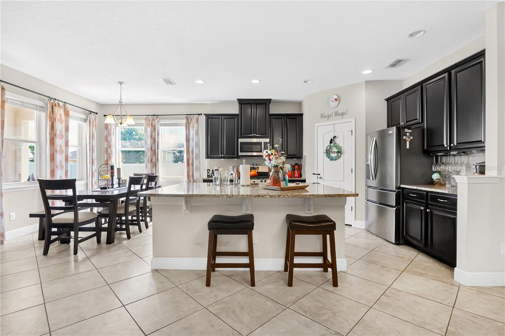 850 Bucklebury Loop Ocoee, FL 34761 - Photo 8 of 38