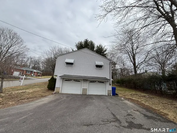 $270,000 | 42 Harpswell Street, Torrington, CT 06790