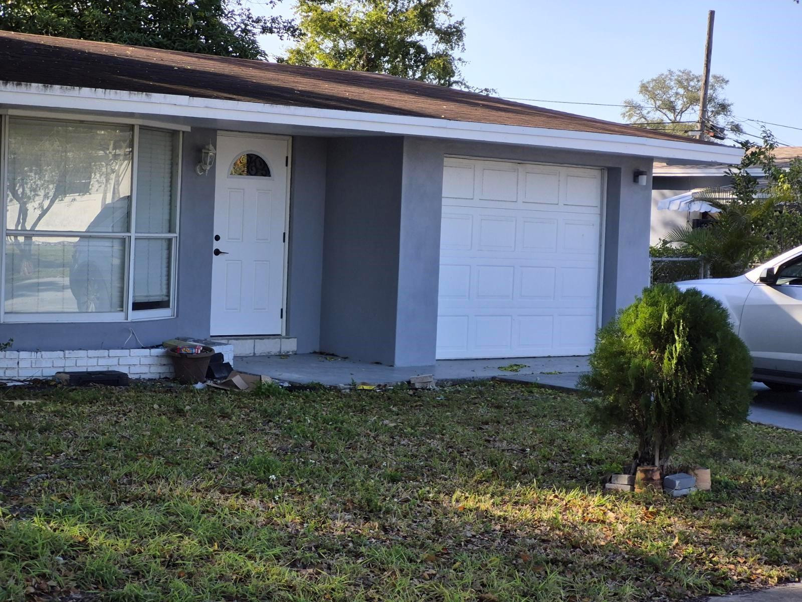 730 Southwest 67th Terrace Pembroke Pines, FL 33023 - Photo 6 of 6 a view of a house with a yard