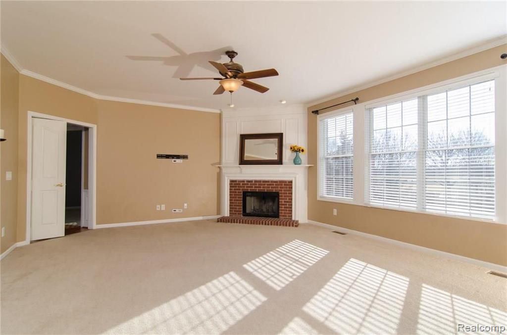 620 Bliss Drive Rochester Hills, MI 48307 - Photo 7 of 38