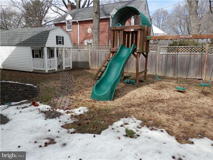 601 Greythorne Road Wynnewood, PA 19096 - Photo 22 of 23 Back Yard