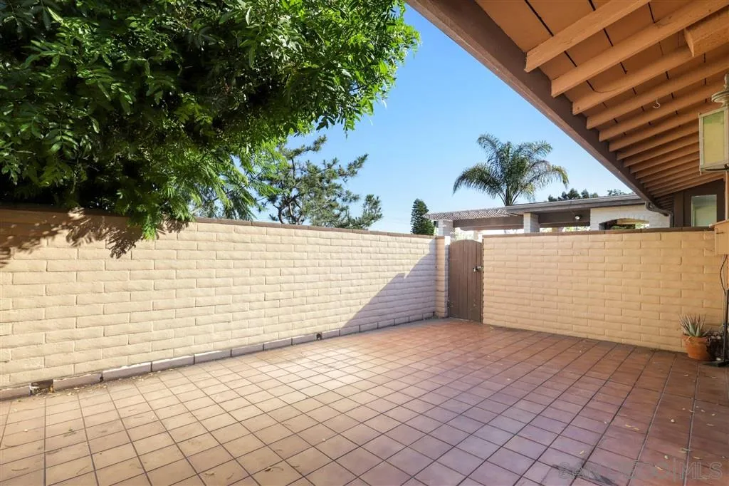 1886 Wedgemere Road El Cajon, CA 92020 - Photo 9 of 25 Gallery Image 9
