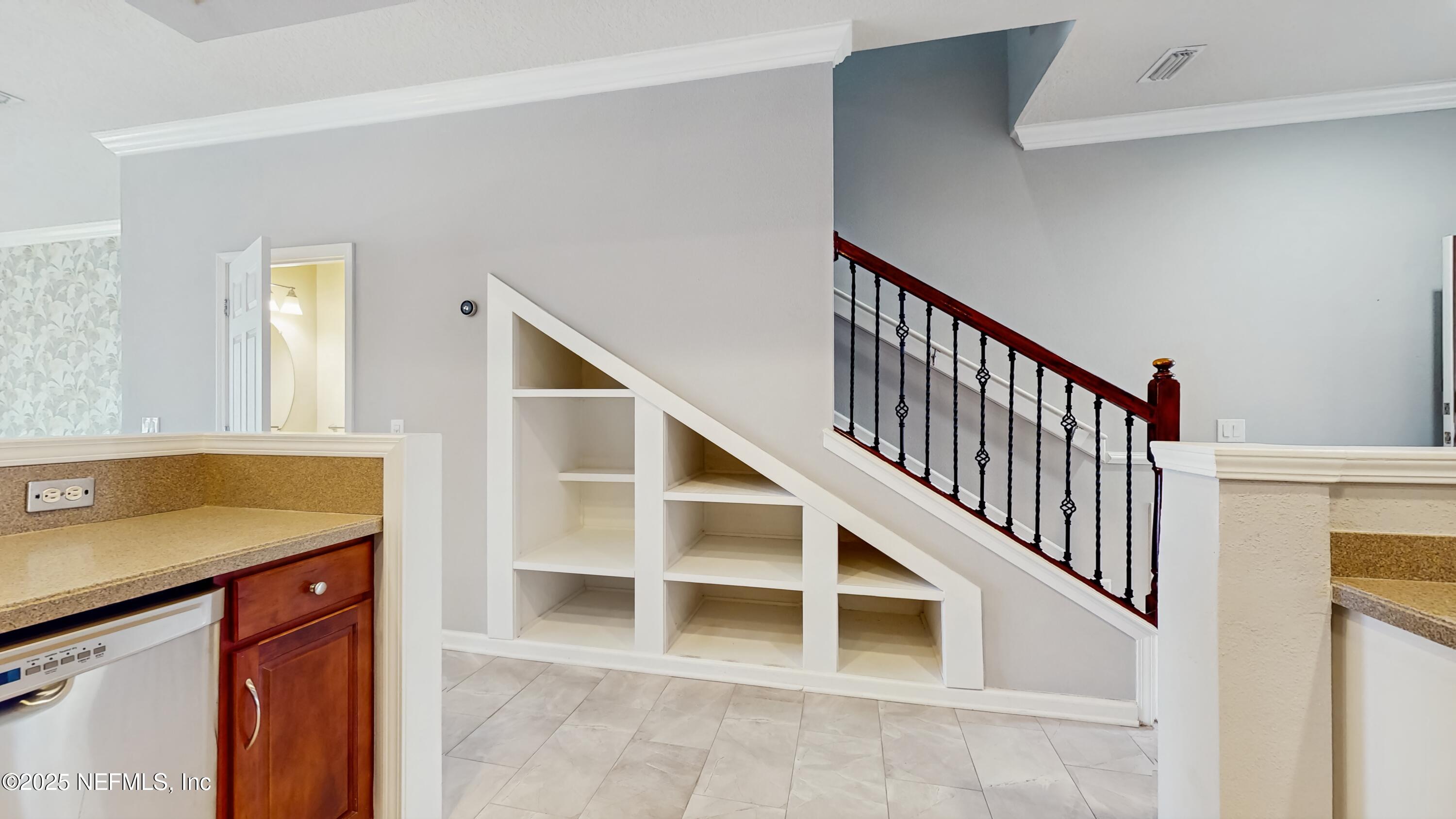 7030 Roundleaf Drive Jacksonville, FL 32258 - Photo 19 of 39 a view of entryway and hall with a sink