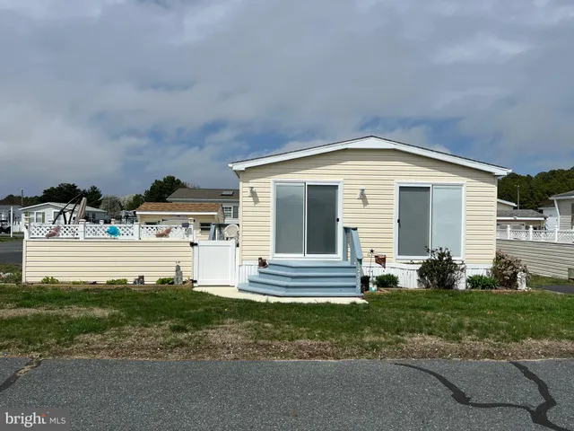 $250,000 | 12205 East Cannonball Drive, Berlin, MD 21811