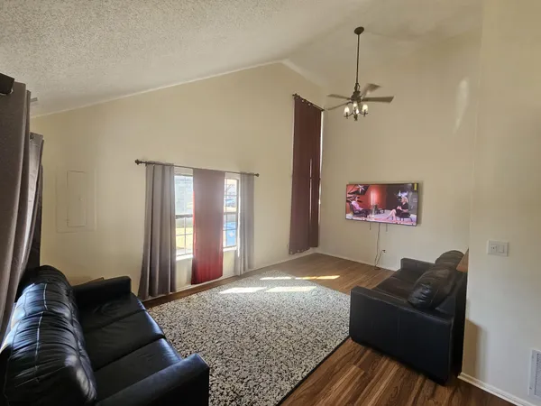 $1,600 | 3016 Ivy Bush Court, Unit 3016, Mays Landing, NJ 08330