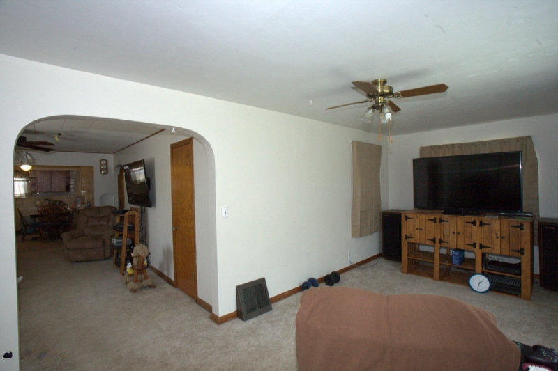4958 North Coloma Road Coloma, MI 49038 - Photo 11 of 36 4958 N Coloma Rd LR2