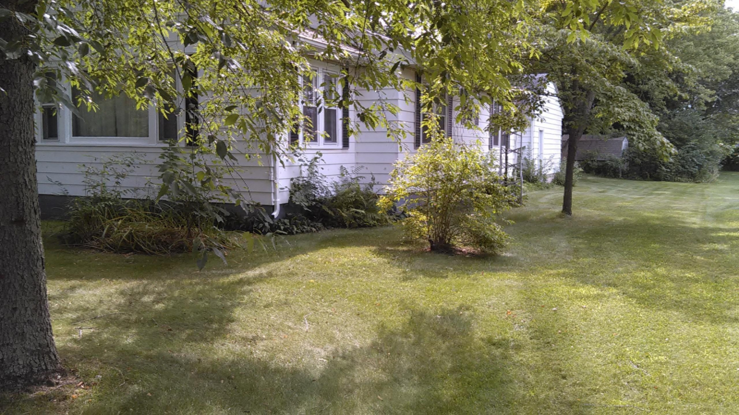 4958 North Coloma Road Coloma, MI 49038 - Photo 18 of 36 4958 N Coloma Rd North Summer