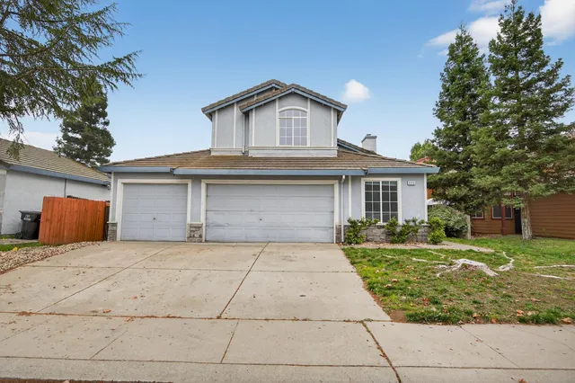 $550,000 | 8916 Mandalay Way, Elk Grove, CA 95624