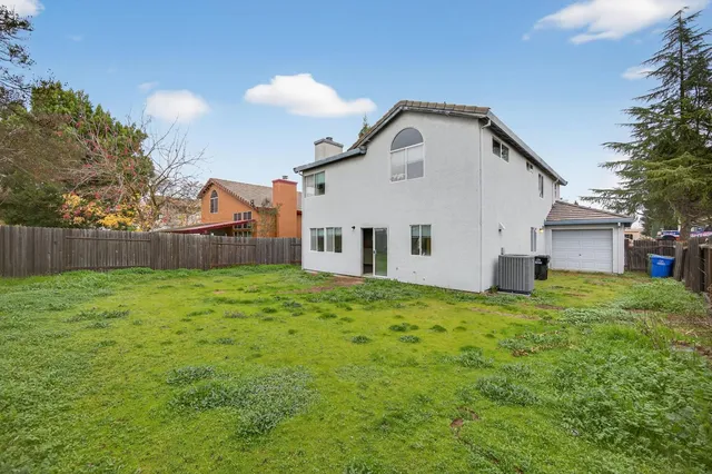 $550,000 | 8916 Mandalay Way, Elk Grove, CA 95624