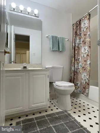 $3,900 | 12235 Tildenwood Drive, Rockville, MD 20852