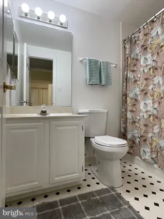 $3,900 | 12235 Tildenwood Drive, Rockville, MD 20852