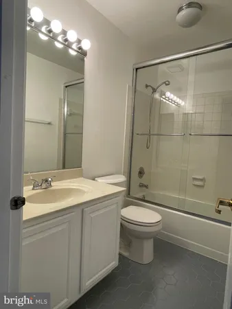 $3,900 | 12235 Tildenwood Drive, Rockville, MD 20852