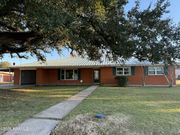 $1,395 | 104 Avalon Street, Lafayette, LA 70508