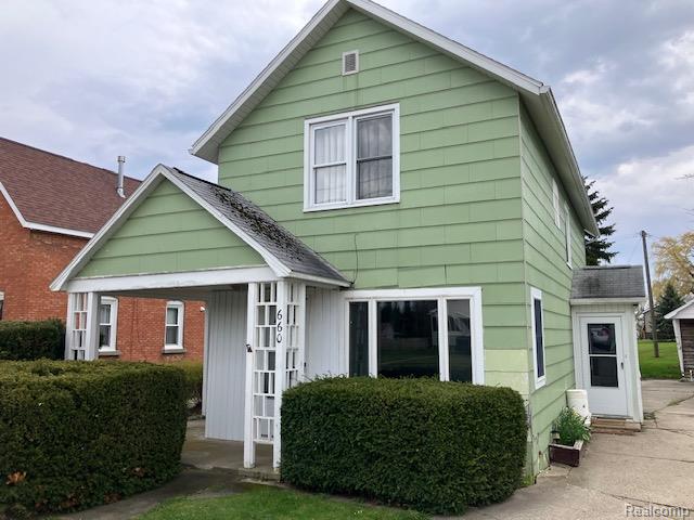 660 State Street Harbor Beach, MI 48441 - Photo 3 of 23