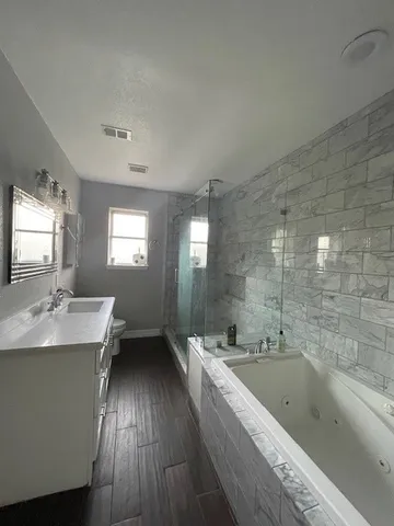 $2,700 | 3208 Yost Boulevard, Pearland, TX 77581