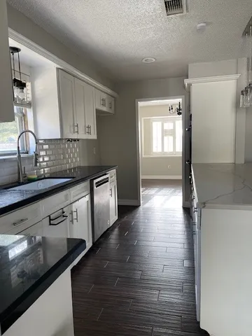 $2,700 | 3208 Yost Boulevard, Pearland, TX 77581