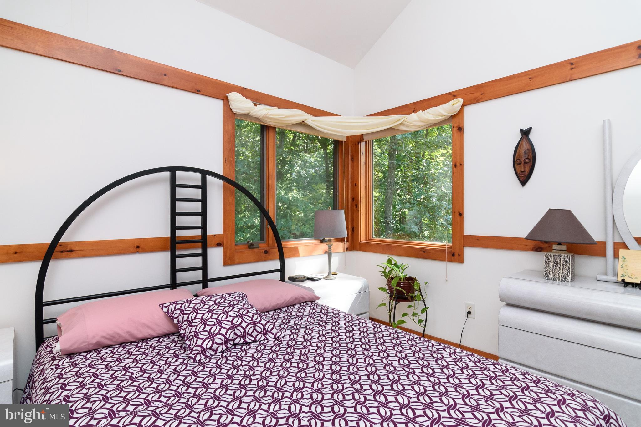 23615 Quail Hollow Circle Lewes, DE 19958 - Photo 39 of 49 a living room with a couch and a table