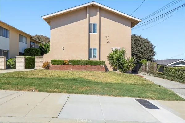 $2,600,000 | 1925 Gates Avenue, Redondo Beach, CA 90278