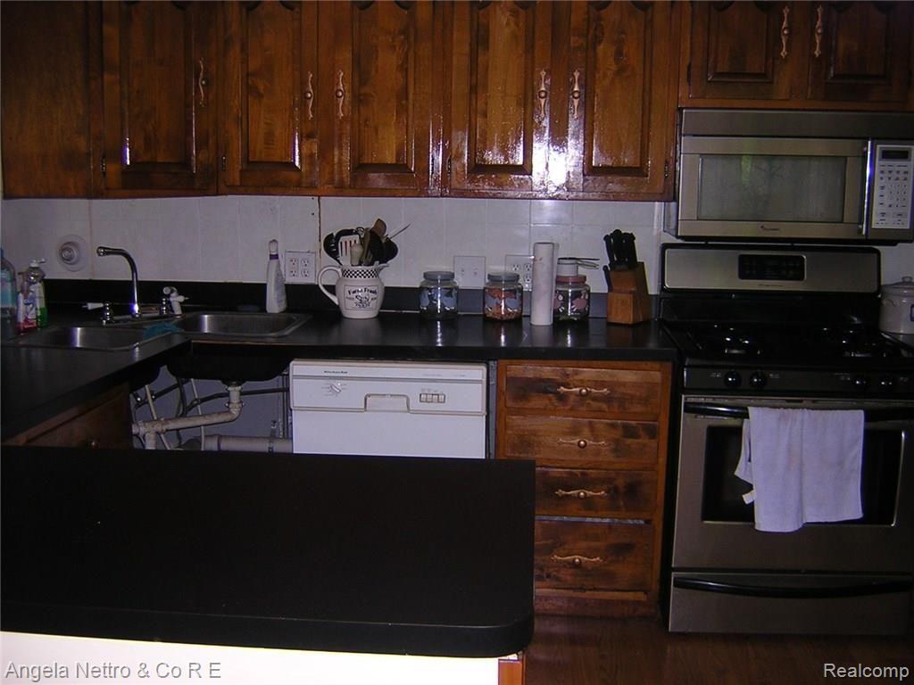 23355 Bohn Road Belleville, MI 48111 - Photo 18 of 30 Gallery Image 18