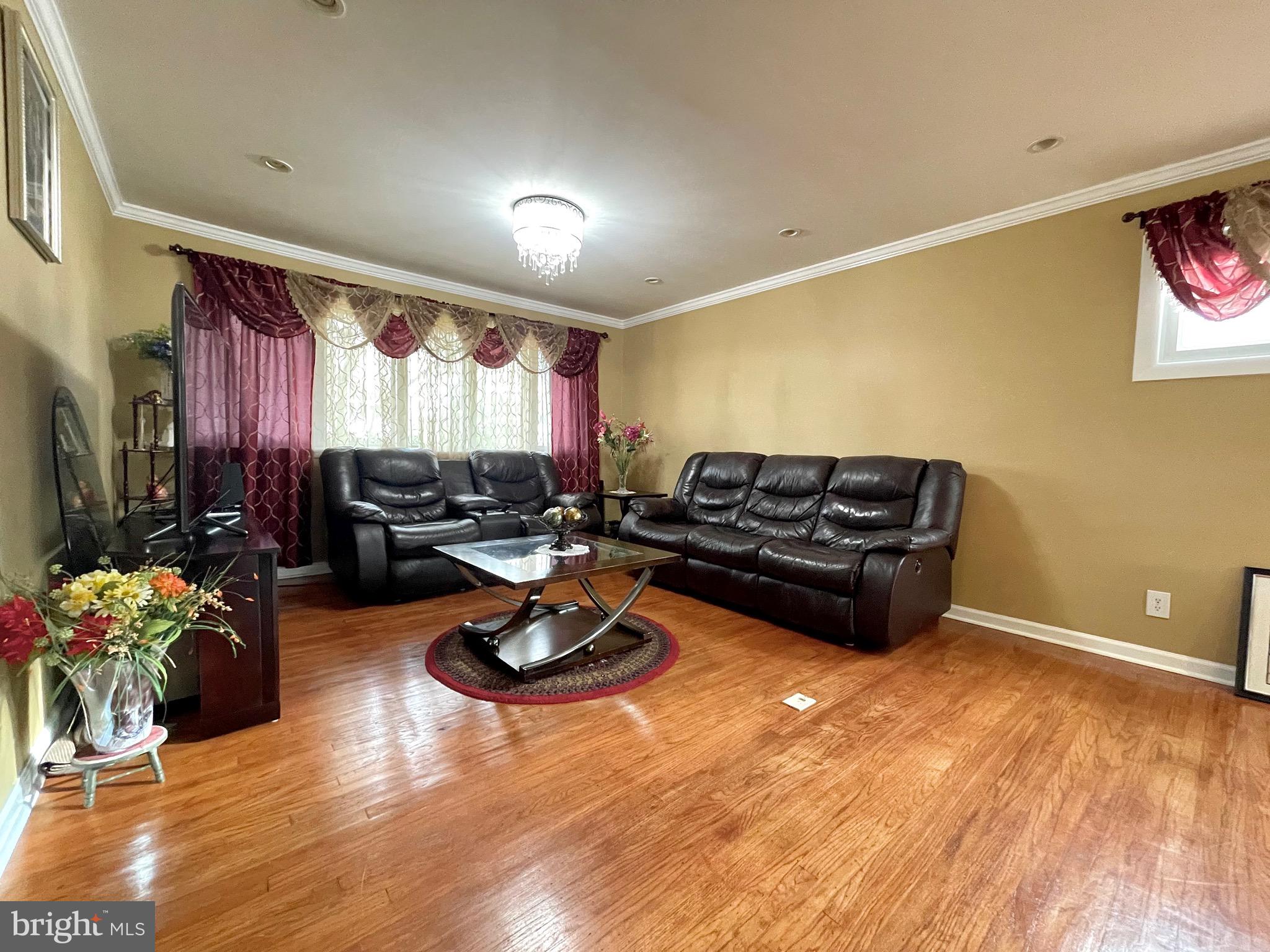 526 Lee Ann Road Cherry Hill, NJ 08034 - Photo 5 of 22 Gallery Image 5