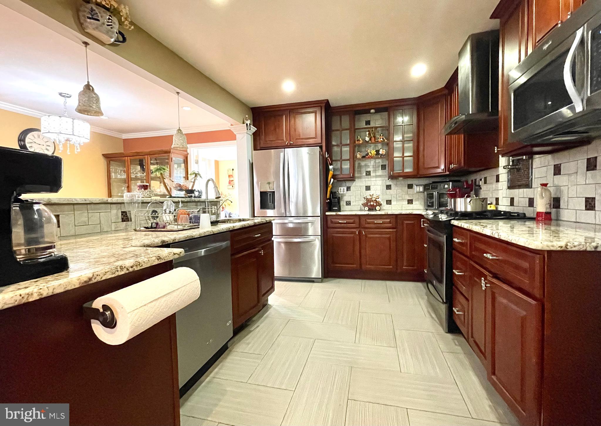 526 Lee Ann Road Cherry Hill, NJ 08034 - Photo 6 of 22 Gallery Image 6