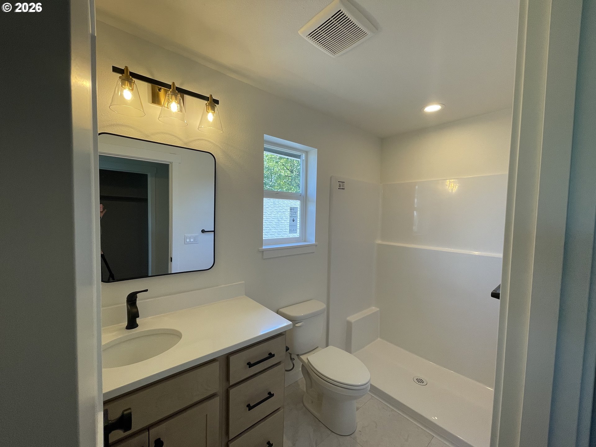 20761 Northeast Thompson Street Fairview, OR 97024 - Photo 12 of 17