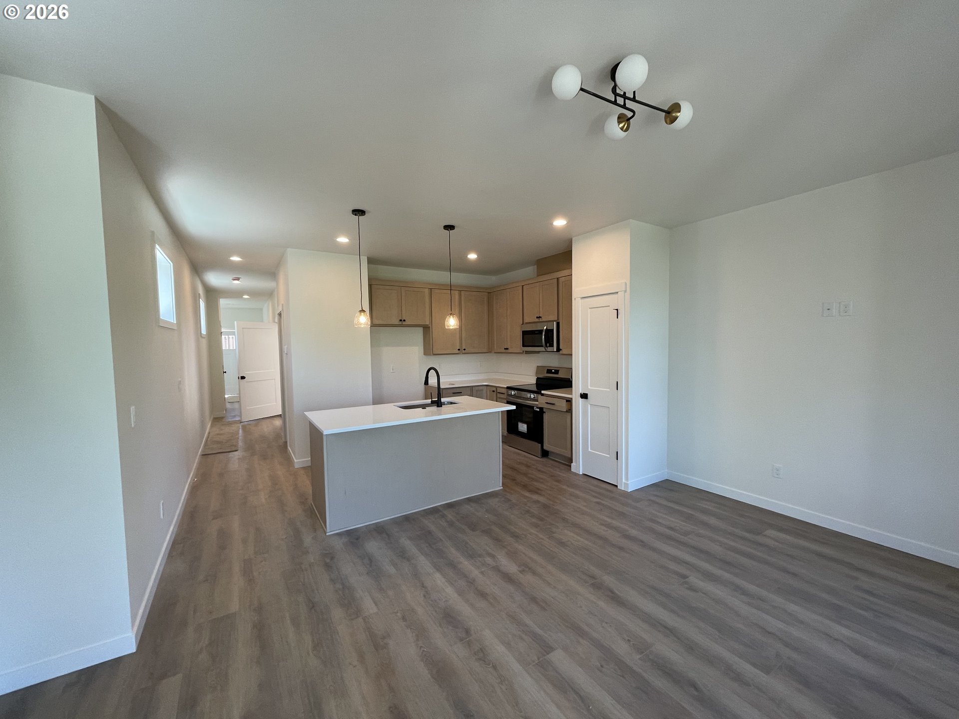 20761 Northeast Thompson Street Fairview, OR 97024 - Photo 8 of 17