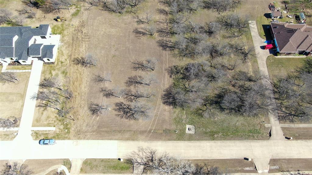 9108 Fossil Ridge Drive Grand Prairie, TX 75104 - Photo 5 of 10 Drone / aerial view