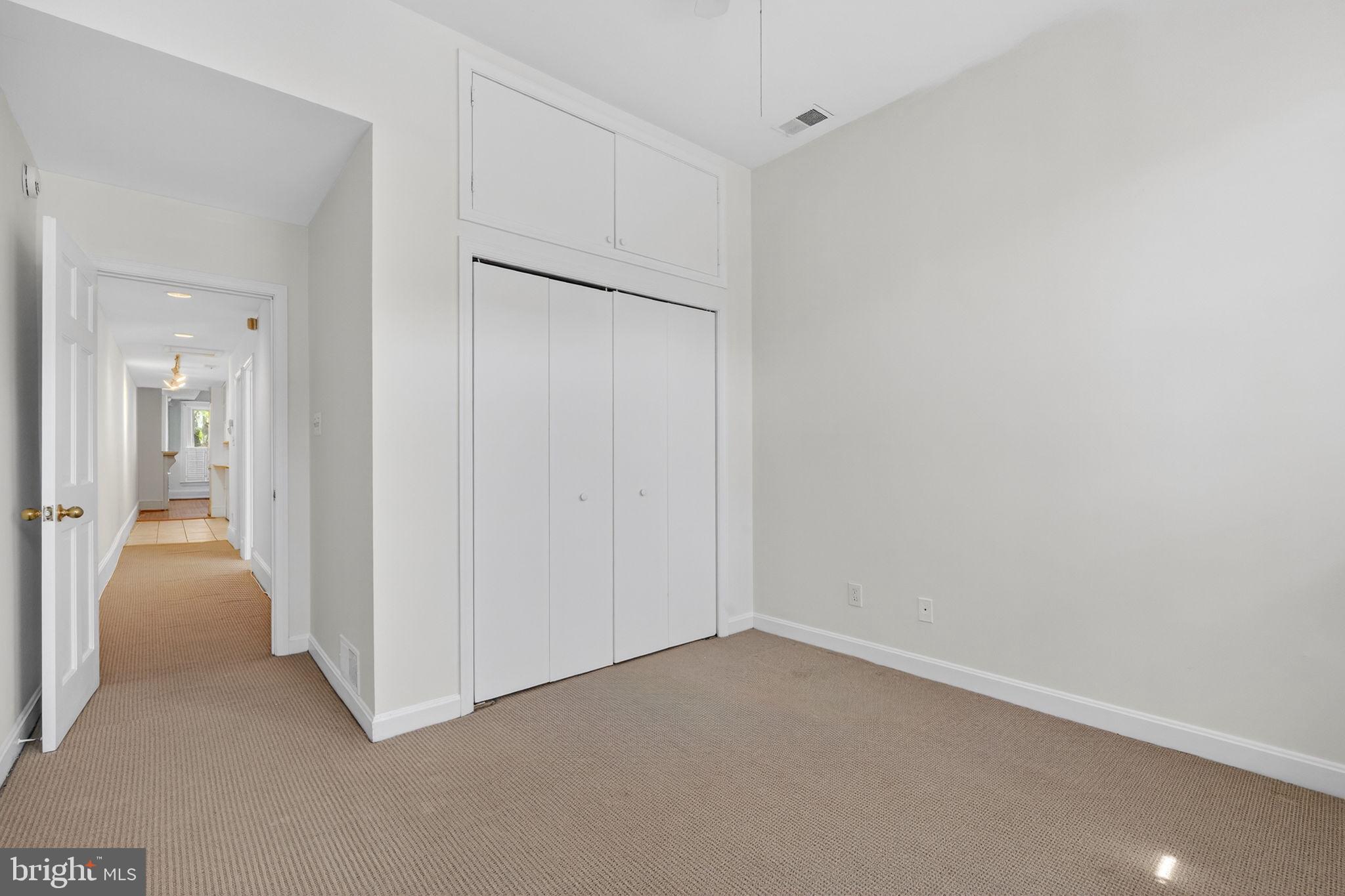 1944 Calvert Street Northwest Washington, DC 20009 - Photo 55 of 85 a view of empty room