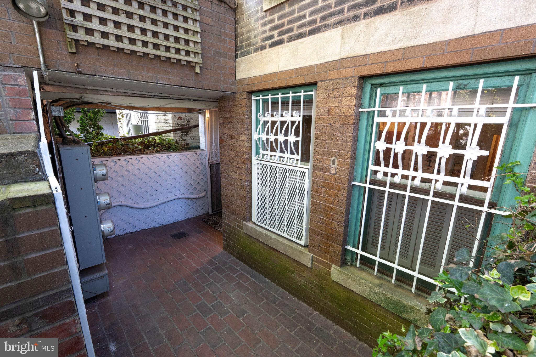 1944 Calvert Street Northwest Washington, DC 20009 - Photo 62 of 85