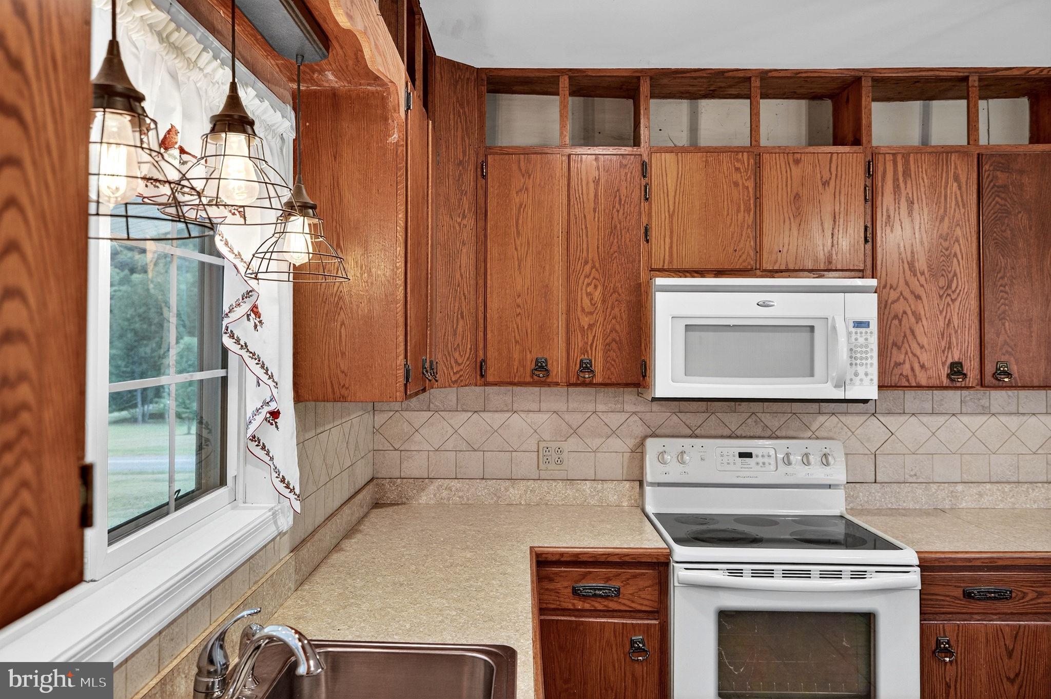 4133 Lower Road Shamokin, PA 17872 - Photo 19 of 51