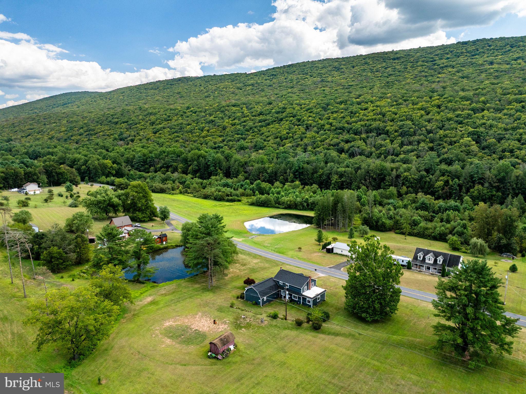 4133 Lower Road Shamokin, PA 17872 - Photo 5 of 51