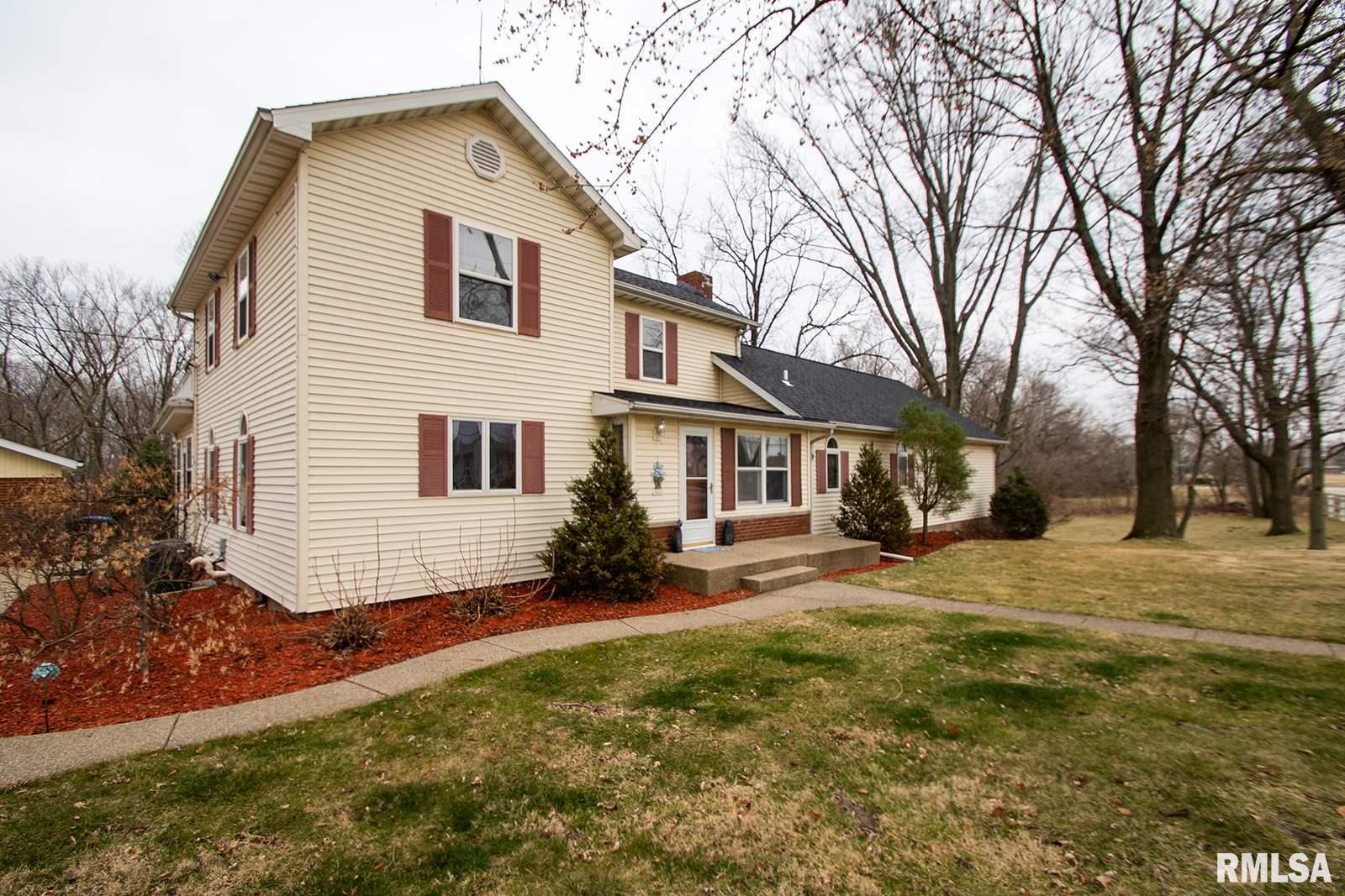 1701 Highview Road East Peoria, IL 61611 - Photo 5 of 49 Gallery Image 5