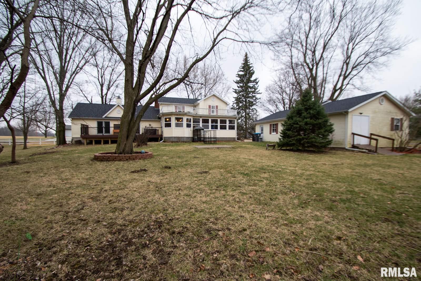 1701 Highview Road East Peoria, IL 61611 - Photo 8 of 49 Gallery Image 8