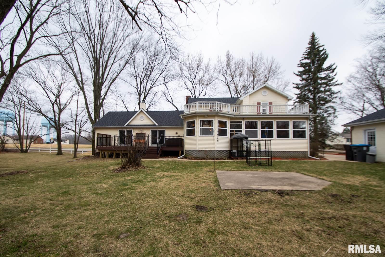 1701 Highview Road East Peoria, IL 61611 - Photo 9 of 49 Gallery Image 9