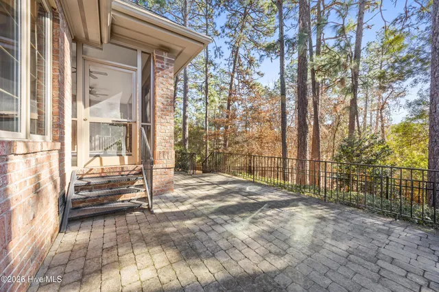 $879,900 | 126 St Mellions Court, Pinehurst, NC 28374