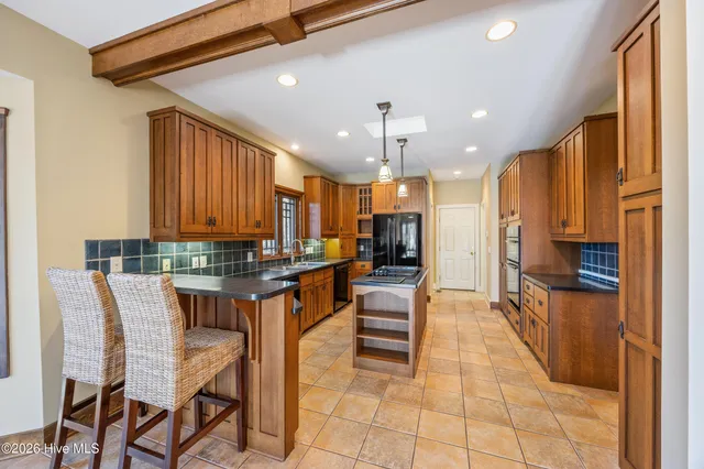 $879,900 | 126 St Mellions Court, Pinehurst, NC 28374