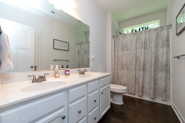 $559,900 | 111 Rosedale Court, Moyock, NC 27958
