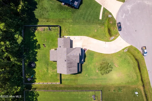 $559,900 | 111 Rosedale Court, Moyock, NC 27958