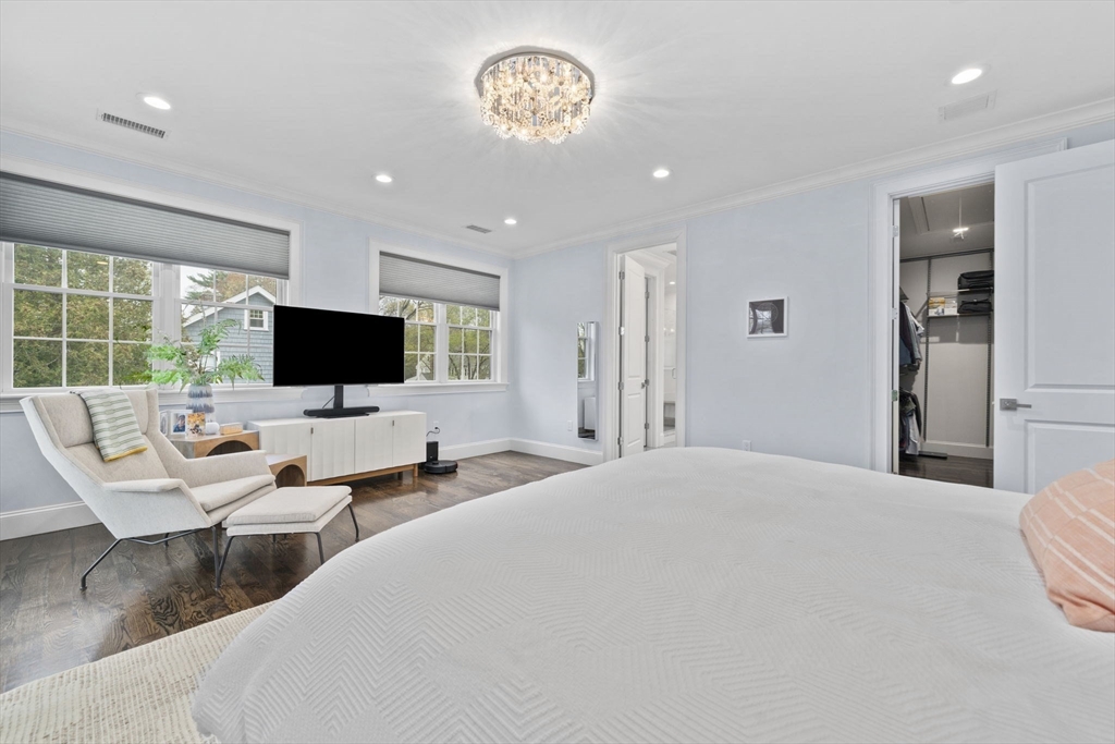11 Woodhaven Road Newton, MA 02468 - Photo 18 of 42