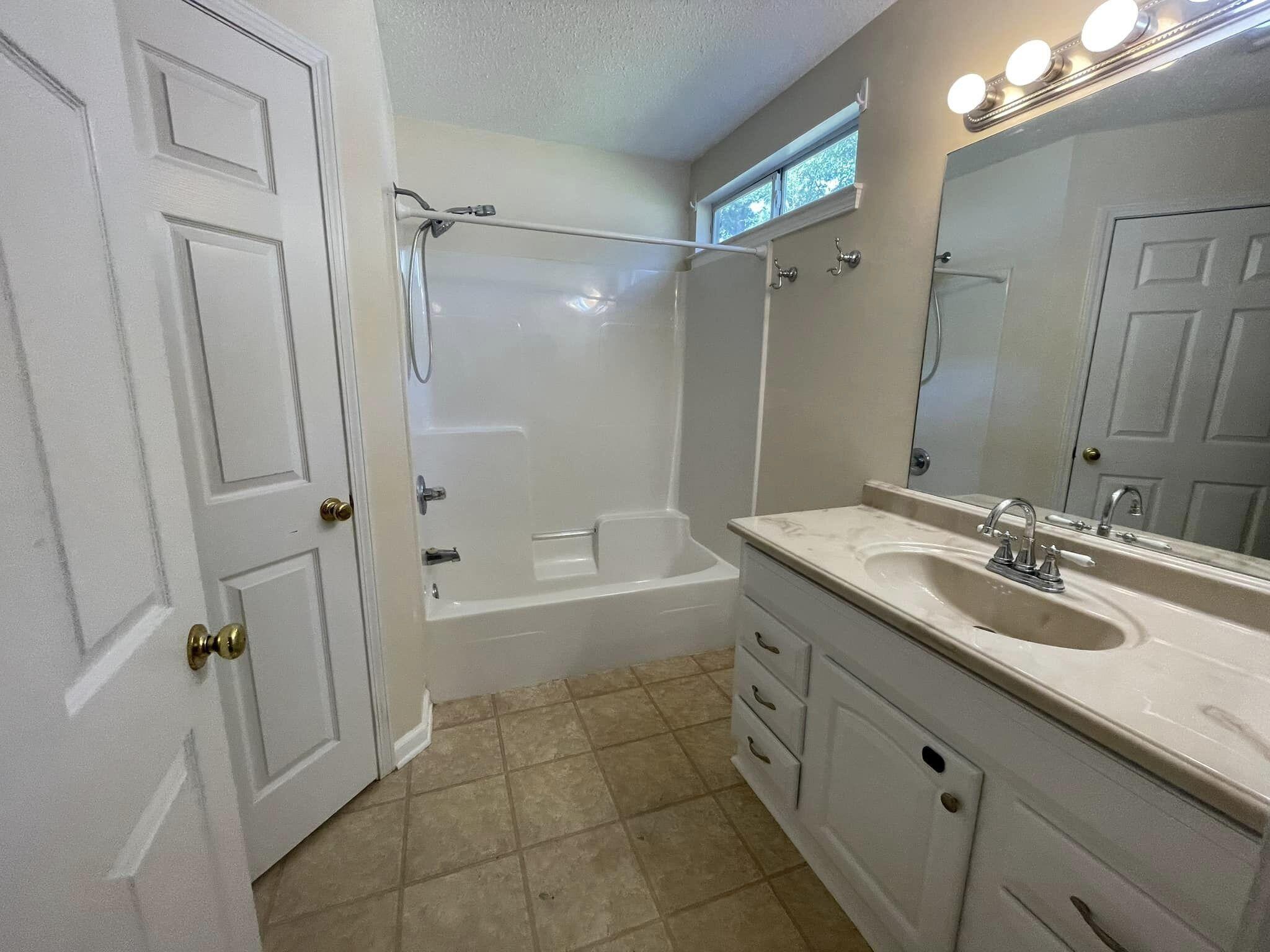 233 Timber Wind Drive DeFuniak Springs, FL 32433 - Photo 7 of 14 349014656_140740092333567_72121226563377