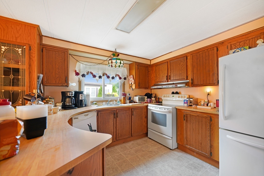 29 Pipers Way Carver, MA 02330 - Photo 15 of 29