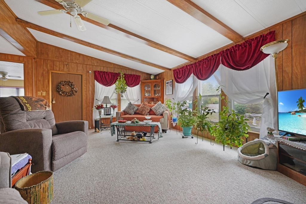 29 Pipers Way Carver, MA 02330 - Photo 7 of 29