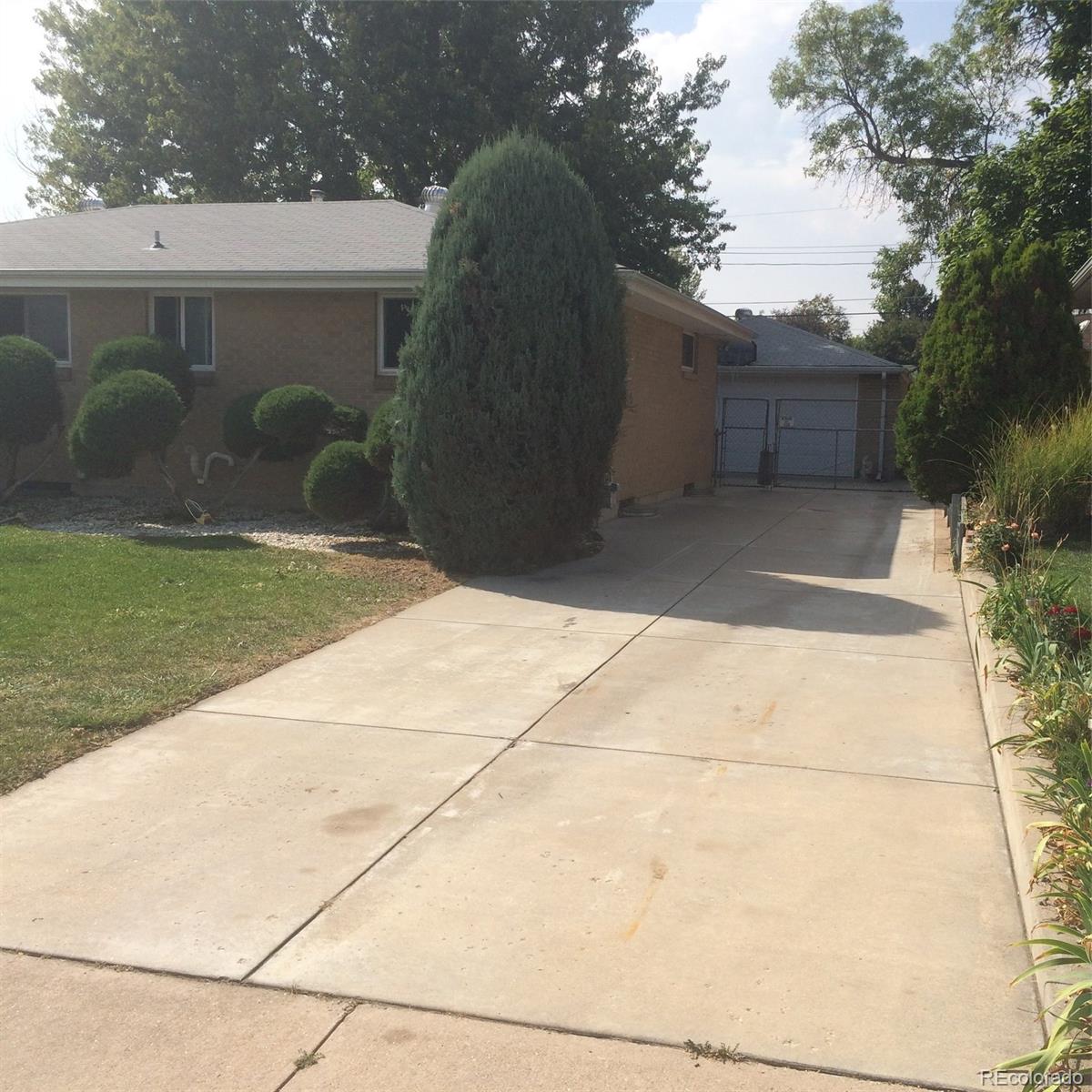 1679 South Raleigh Street Denver, CO 80219 - Photo 4 of 34 Gallery Image 4