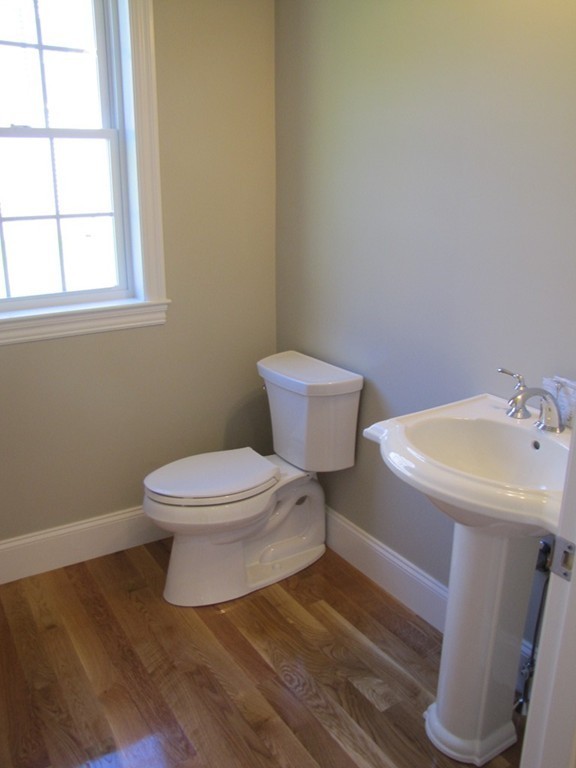 32 Jordan Road Holden, MA 01520 - Photo 17 of 20 Gallery Image 17