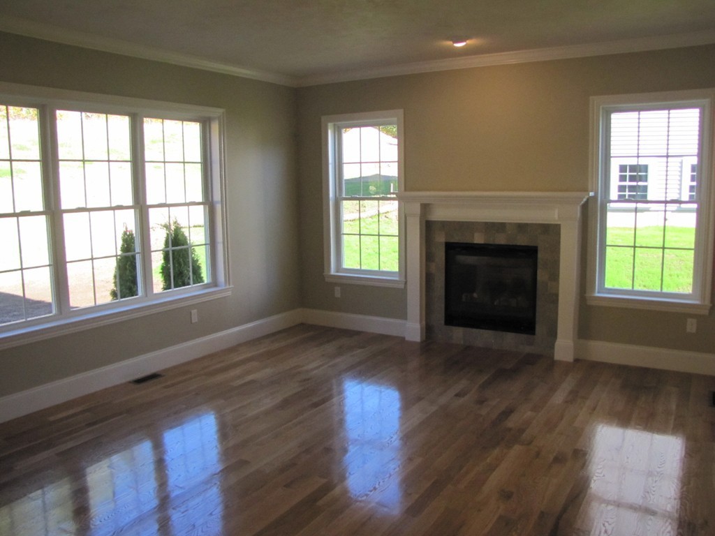 32 Jordan Road Holden, MA 01520 - Photo 5 of 20 Gallery Image 5