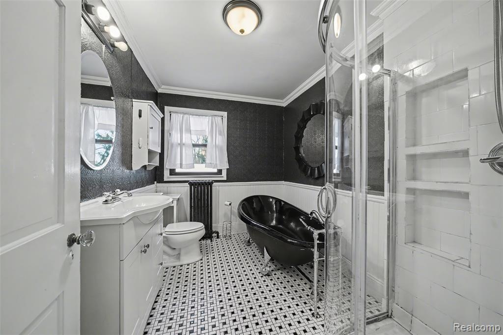 1119 East Maple Road Birmingham, MI 48009 - Photo 25 of 41 Gallery Image 25