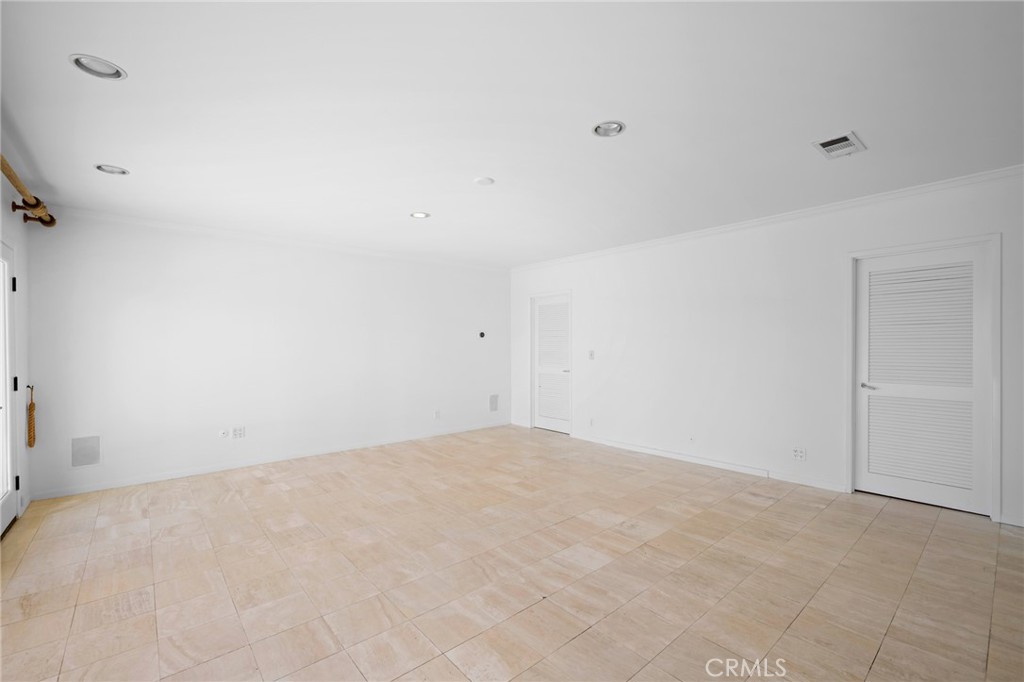 736 Cavanagh Road Glendale, CA 91207 - Photo 21 of 70