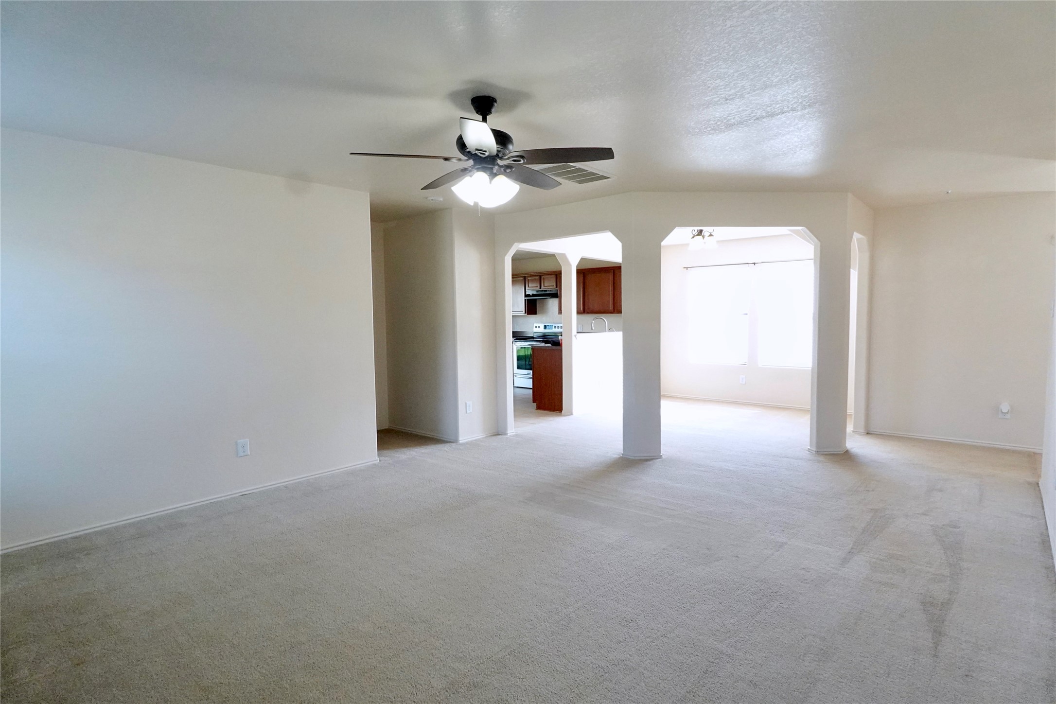 1323 Kane Court Rosenberg, TX 77471 - Photo 6 of 22