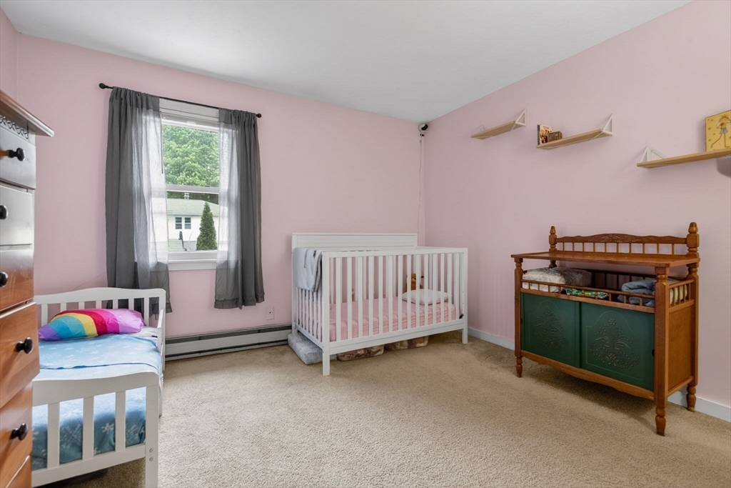 48 Westview Road Worcester, MA 01602 - Photo 26 of 37